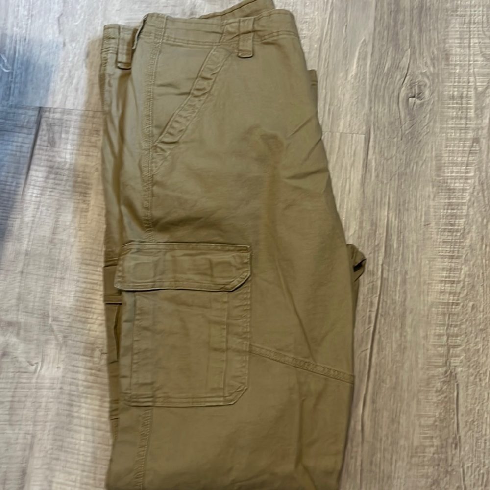 Men’s Wrangler Cargo